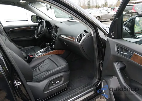 2015 Audi Q5 2.0T Premium z USA, uszkodzony, nr VIN WA1LFAFP8FA033511